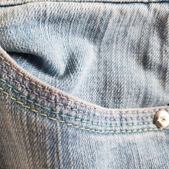 Escada bootcut jeans with pastel thread detail - Picture 6 of 7